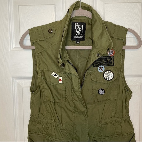 𝅺evisu Khaki Green Cargo Army Vest with Pins Small - Picture 4 of 7
